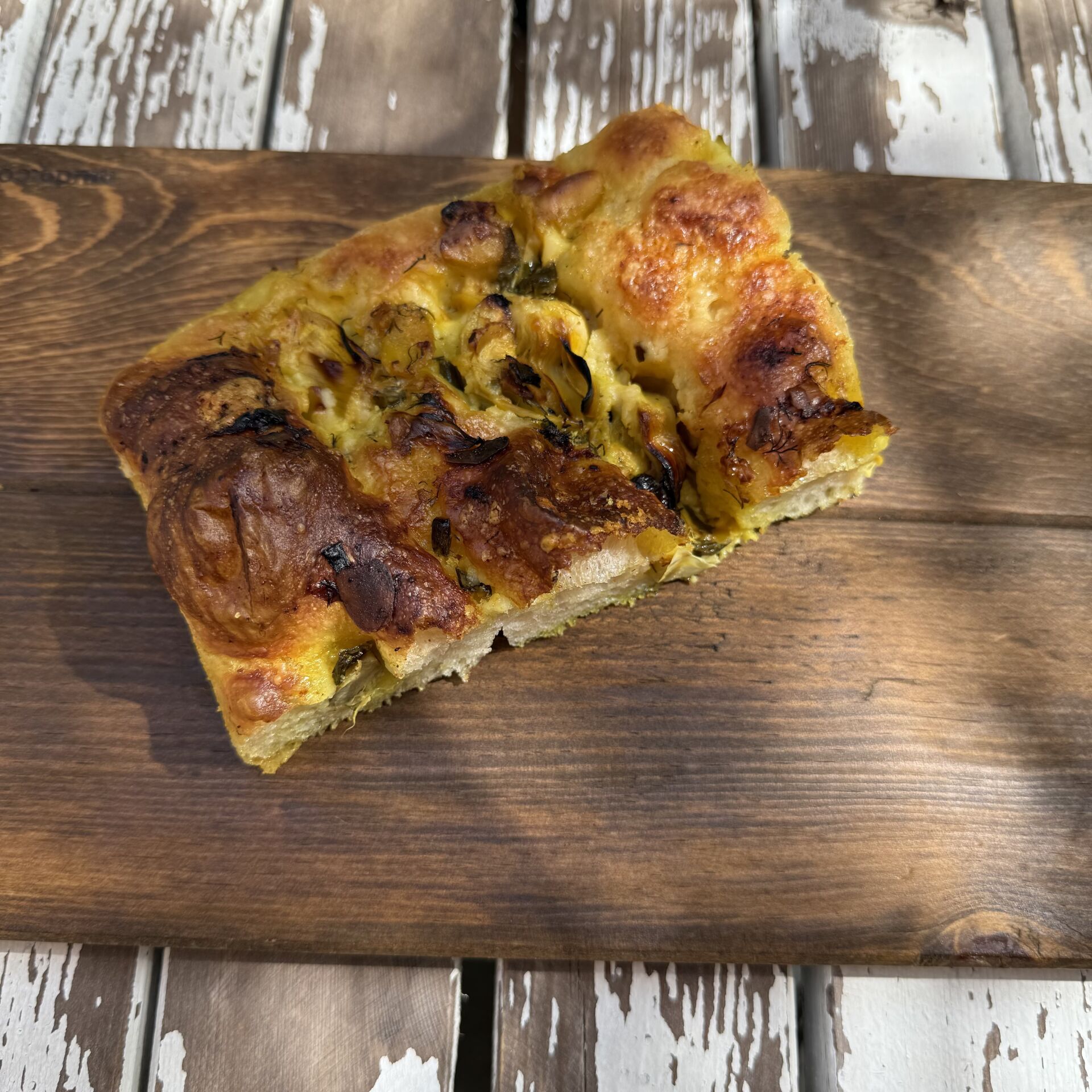 Focaccia Marine Zerdeçallı Sakız Enginar&Kuşkonmaz Dilim