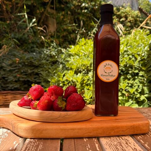 Şeker İlavesiz Çilek Konsantresi (Özütü) 600 g